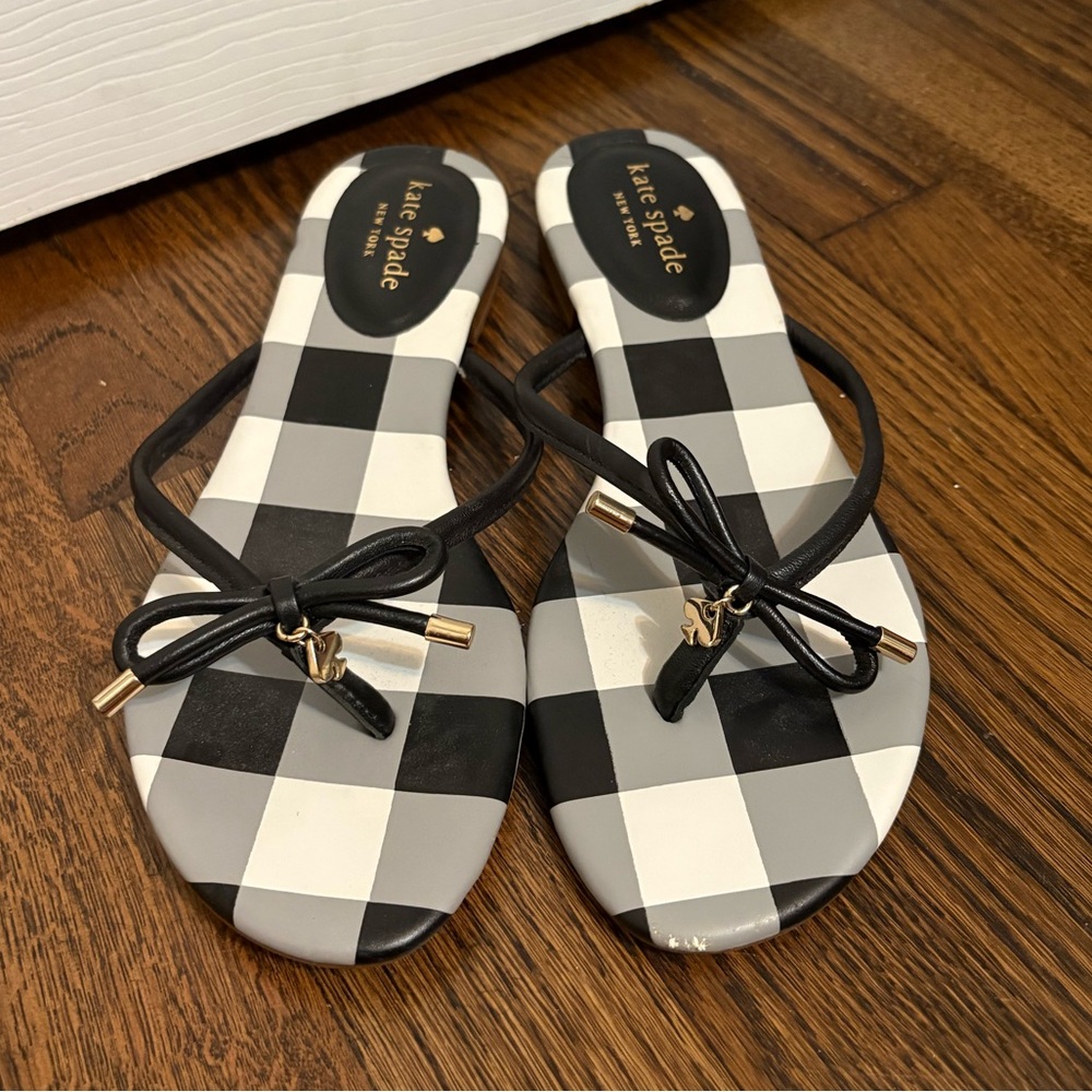 KATE SPADE New York Black Mistic Flip Flop